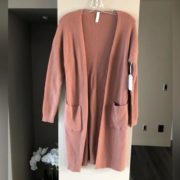 Long Cardigan - Picture 2 of 3